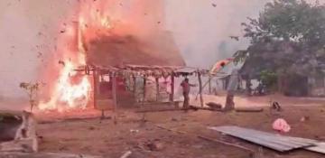 Bolivia wildfires devastate homes and farms 
