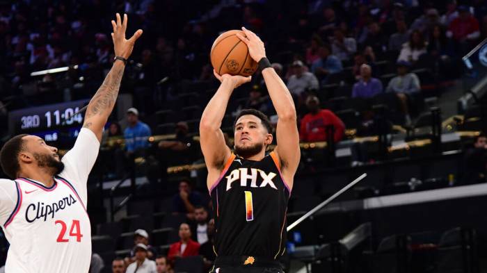 NBA: Suns rally from 21-point deficit to defeat Clippers 125-119