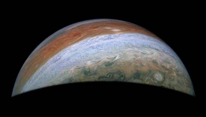 News about - NASA spacecraft captures stunning new images after 66th flyby of Jupiter