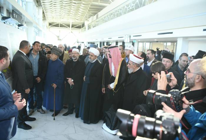 Global summit participants tour Fuzuli Int’l Airport 