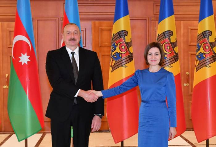 President Aliyev congratulates Maia Sandu on her reelection as Moldovan president