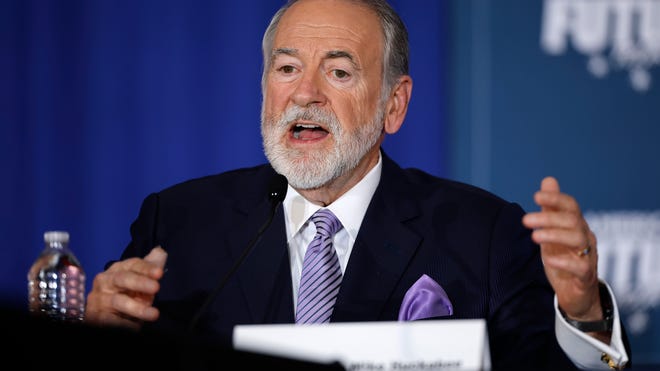 Trump nominates Mike Huckabee as US envoy to Israel 