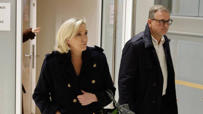 French prosecutors seek jail time, public office ban for Le Pen over EU fund embezzlement