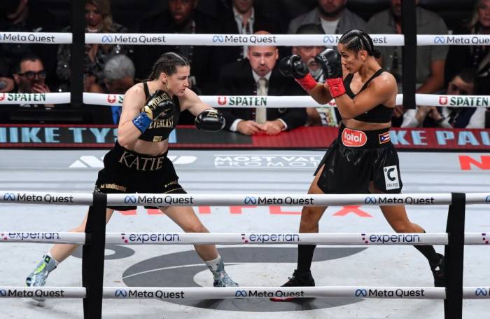 Katie Taylor retains undisputed lightweight title with controversial decision over Amanda Serrano