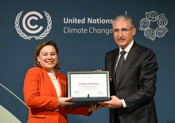 COP29 hosts Ministerial Roundtable on Global Climate Transparency. 