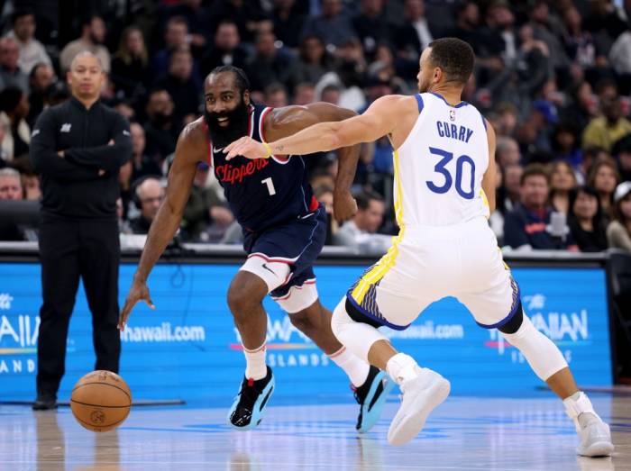 NBA: Clippers stun Warriors again with 102-99 victory