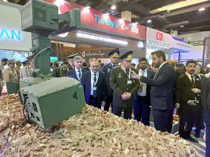 Chief of Azerbaijani General Staff attends IDEAS 2024 exhibition in Pakistan