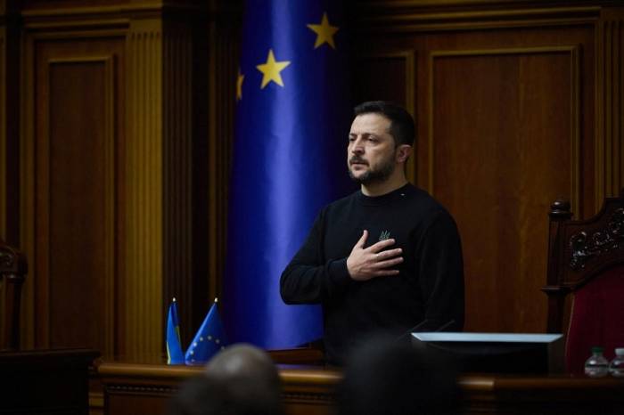Zelenskiy urges Germany to back Ukraine's long-range strike capabilities 