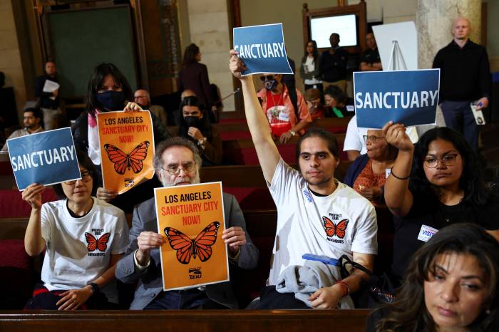 Los Angeles declares itself an immigration 'sanctuary'