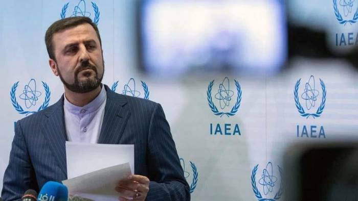 Iran warns it will leave NPT if UNSC sanctions are reinstated 
