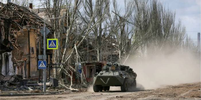 Russian forces poised for major push in southern Donetsk
