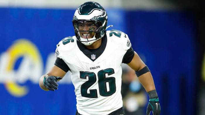 NFL: Saquon Barkley sets historic records in Eagles' 37-20 win over Rams
