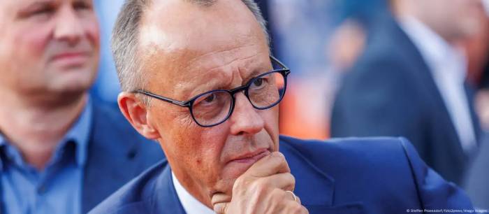 Germany's conservatives propose cutting benefits for Ukrainians 