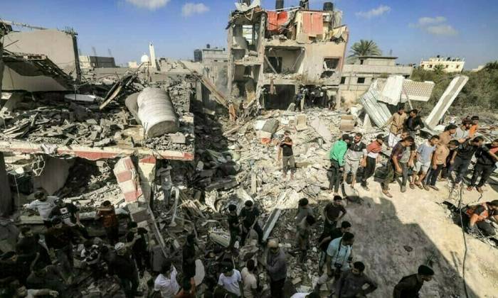 Gaza health ministry reports 44,382 deaths from war 