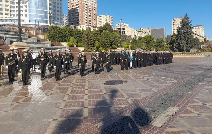 Baku celebrates Victory Day with military march