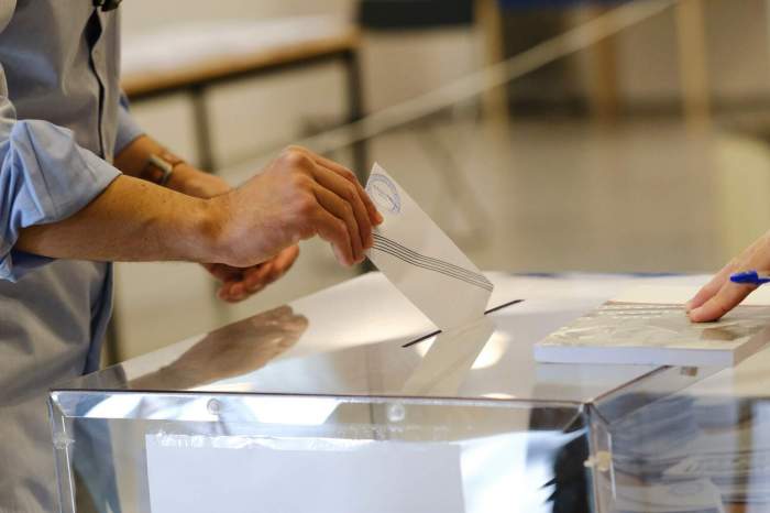Presidential elections begin in Romania