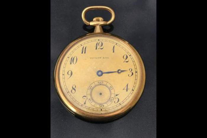 Gold pocket watch gifted to the captain who rescued Titanic survivors sets a record at auction