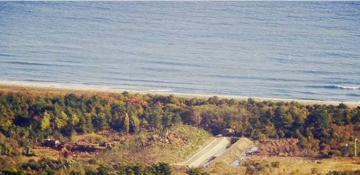 N.Korea erects barriers to block inter-Korean roads after destruction, says Seoul