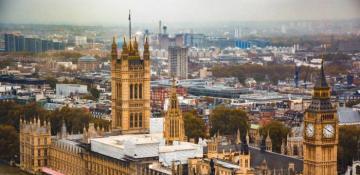 UK eyes landmark smoking ban to protect future generations 