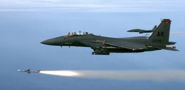 US deploys F-15 fighter jets to Middle East 