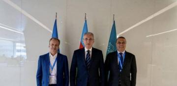 President of International Chess Federation arrives in Azerbaijan's Baku