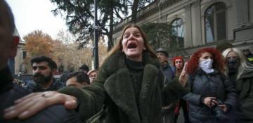 Georgia's new parliament opens with opposition boycott 