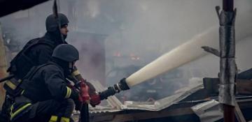 NATO vows support for Ukraine after Russian missile threat 