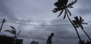 Floods kill 4 in Sri Lanka, 6 others missing 