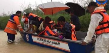 Severe flooding affects thousands across six Malaysian states