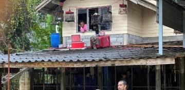 Death toll rises to 12 as Thailand, Malaysia face severe floods 