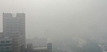 Toxic smog blanketing India's capital surpasses WHO's safety threshold