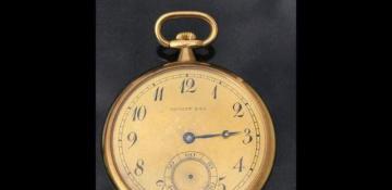Gold pocket watch gifted to the captain who rescued Titanic survivors sets a record at auction