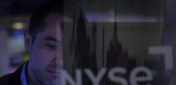 US stocks rise strongly; inflation, Fed speakers in focus 