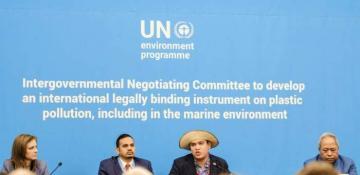 EU won’t back down to oil states in plastic treaty talks 