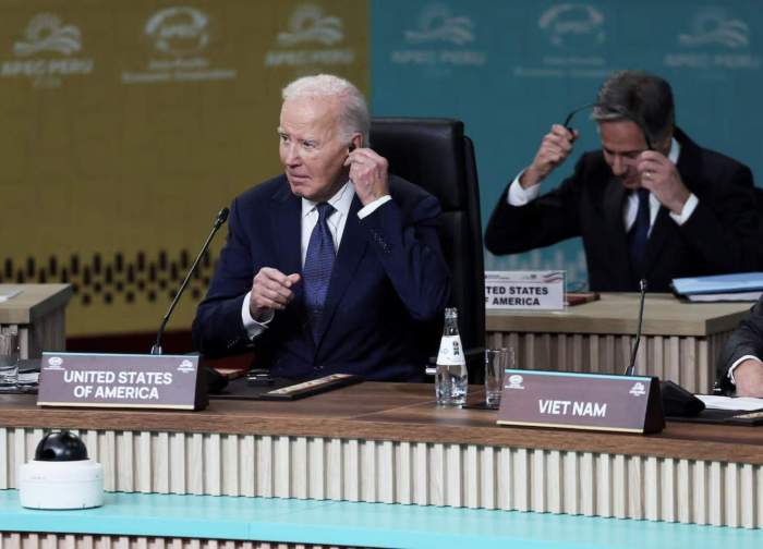 Biden to meet S. Korea, Japan leaders to discuss security ahead of Trump summit 