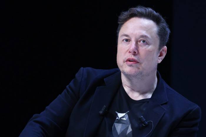 Elon Musk warns of US approaching ‘de-facto bankruptcy’