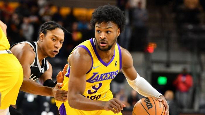 Bronny James posts career-high 30 points in first G League road game