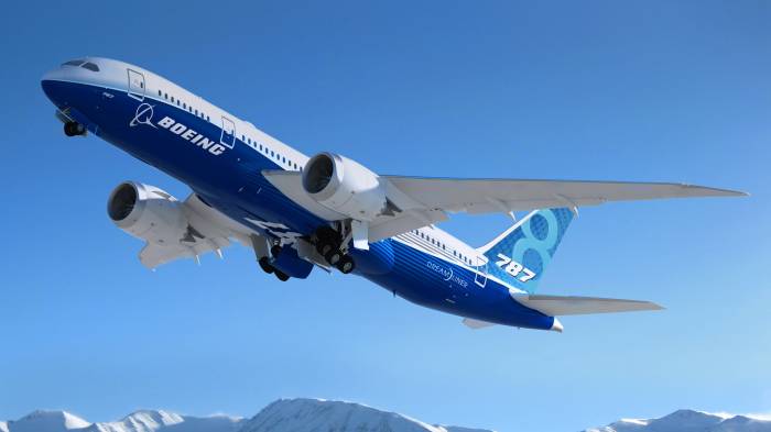Boeing to invest $1 billion to expand 787 Dreamliner production