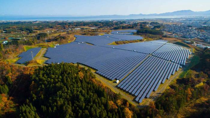 Japan aims for renewables as top power source by 2040 