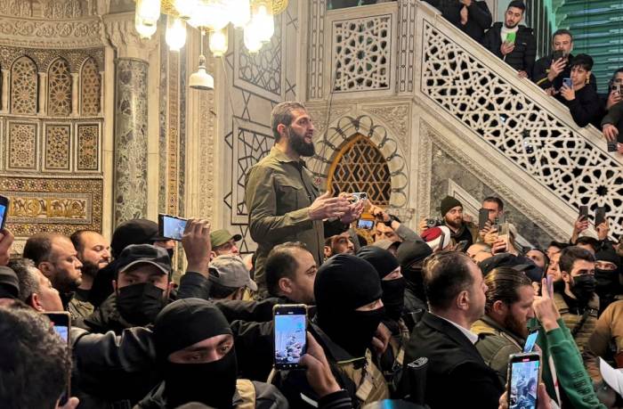 US officials visit Damascus for meetings with new Syrian rulers 