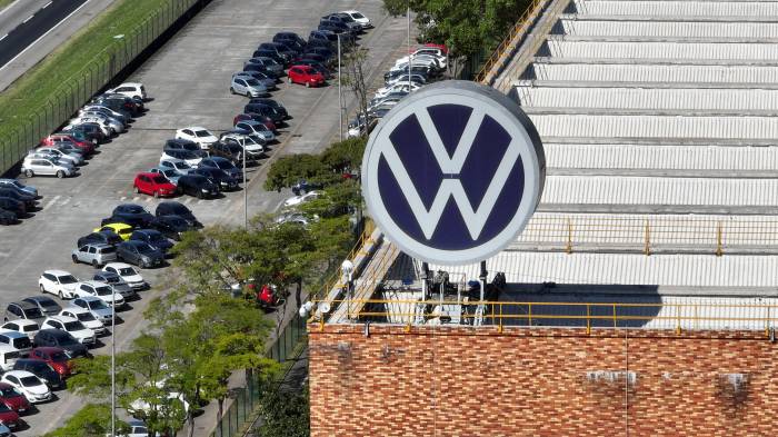 Volkswagen announces major restructuring, including 35,000 job cuts to avoid strikes