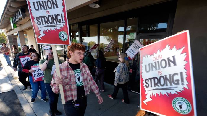 Starbucks strike to expand to 300+ US stores, affecting over 5,000 workers