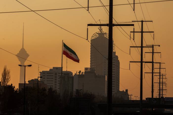 Iran faces severe energy crisis despite vast oil reserves