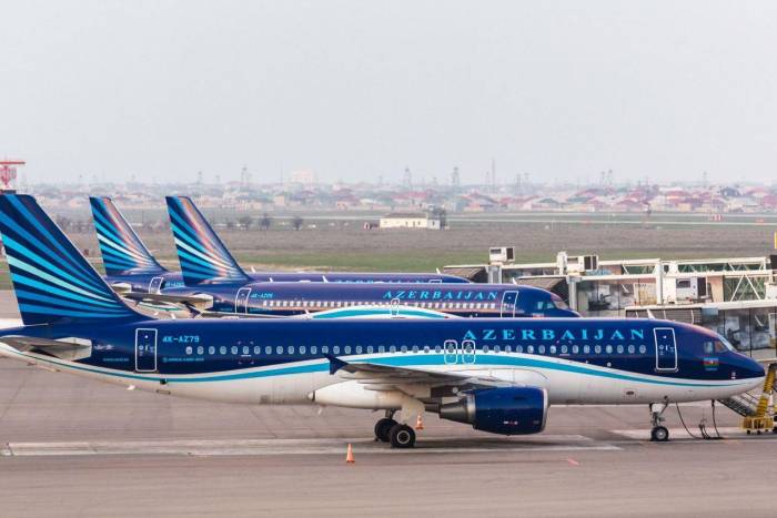 AZAL suspends flights to several Russian cities