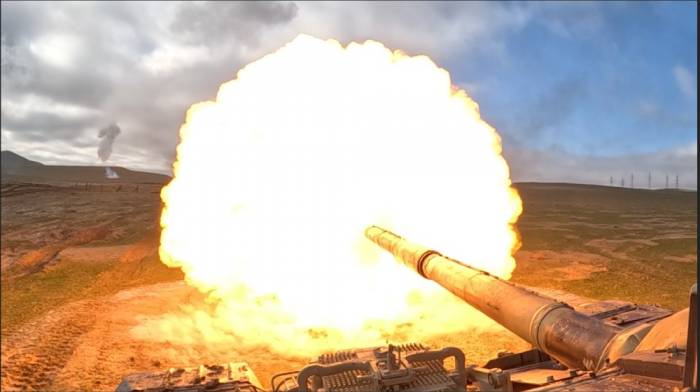 Azerbaijani army’s tank units conduct live-fire drills -  VIDEO 