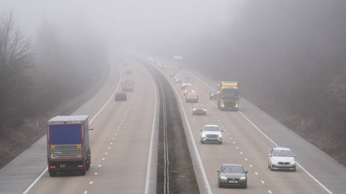 Heavy fog to persist in UK this weekend following flight disruptions