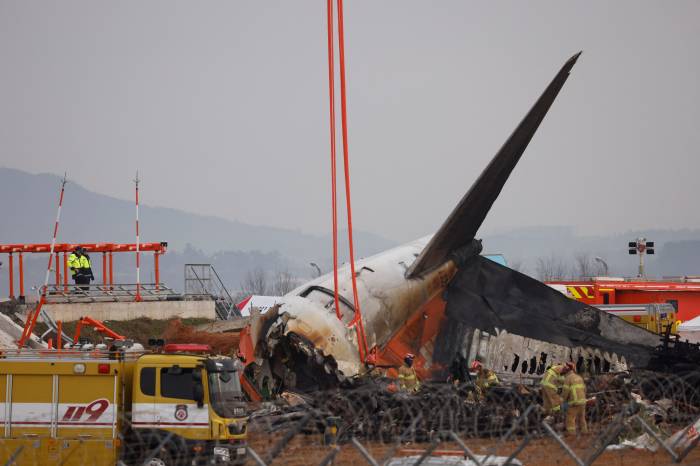 South Korea to inspect all Boeing 737-800s after deadly Jeju Air crash
