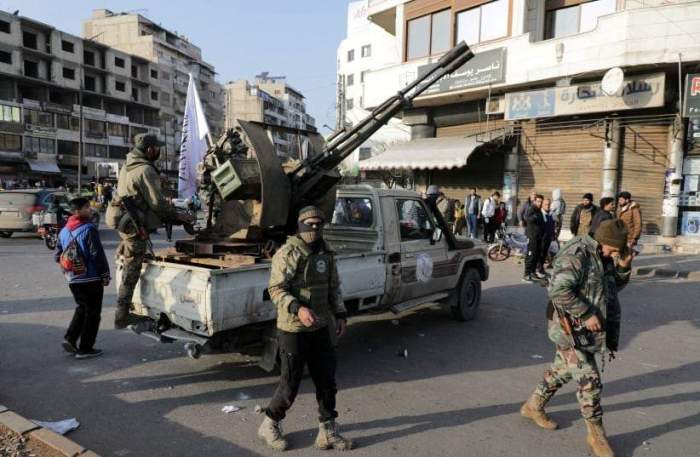 Lebanon sends 70 soldiers and officers back to Syria - security official 