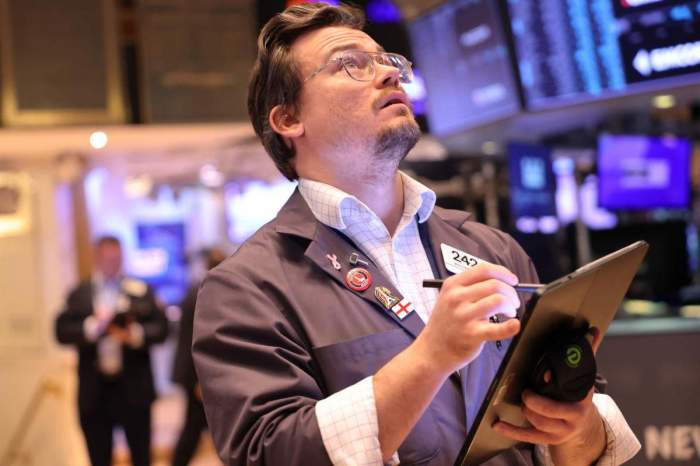 Dow longest losing streak since 1974