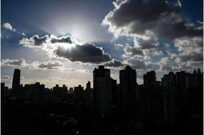 China reports its hottest autumn on record 